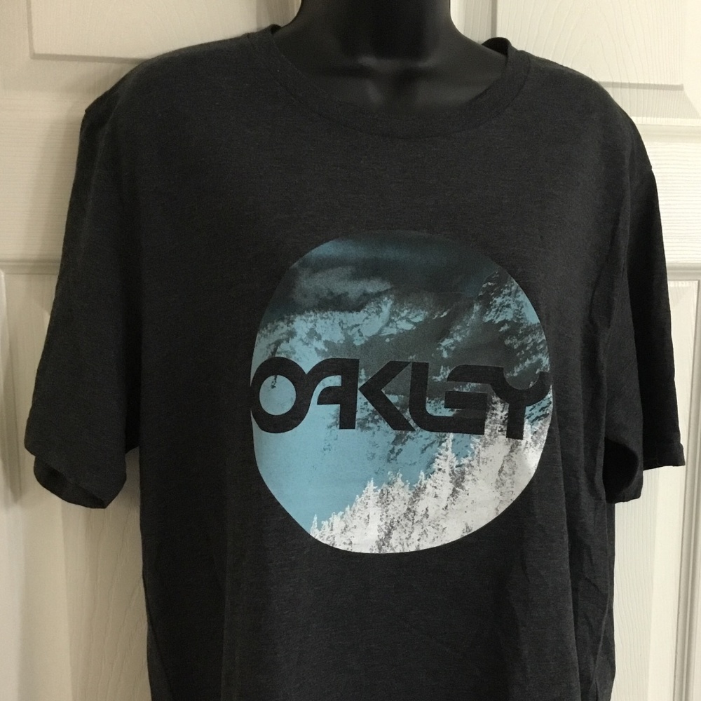 Oakley T-Shirt